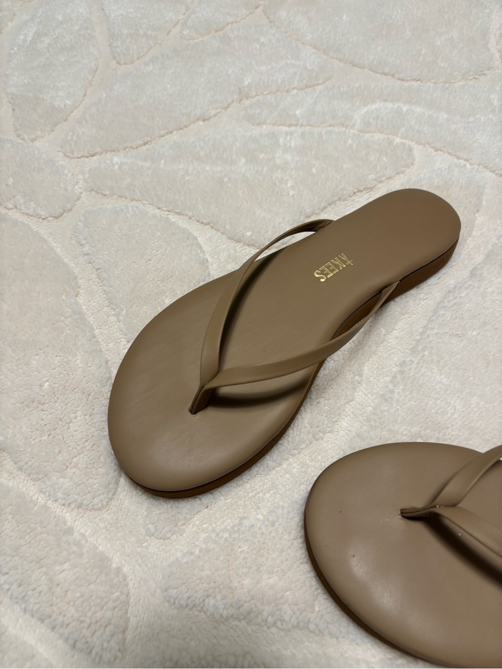 TKEES Taupe/Tan Slim-Strap Flip Flop Sandals - Picture 3 of 4